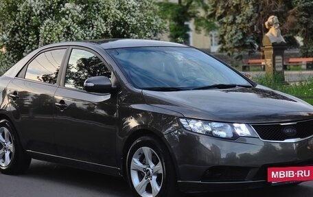 KIA Cerato III, 2010 год, 595 000 рублей, 2 фотография