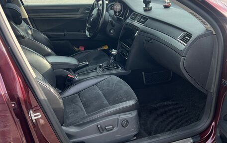 Skoda Superb III рестайлинг, 2010 год, 910 000 рублей, 6 фотография
