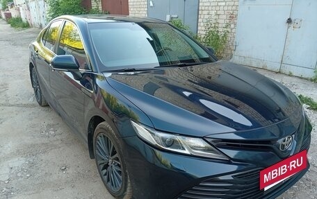Toyota Camry, 2019 год, 3 050 000 рублей, 7 фотография