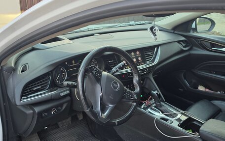 Opel Insignia II рестайлинг, 2019 год, 1 900 000 рублей, 7 фотография