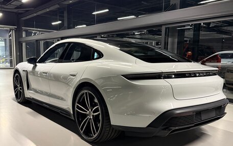 Porsche Taycan I, 2020 год, 12 000 000 рублей, 7 фотография