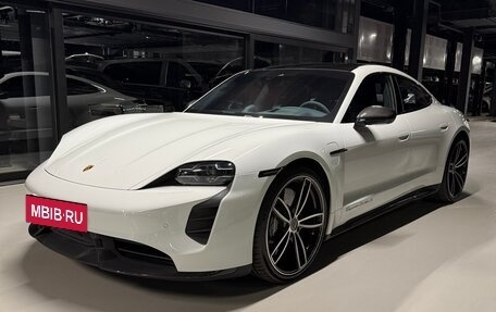 Porsche Taycan I, 2020 год, 12 000 000 рублей, 8 фотография