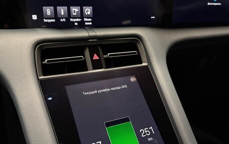 Porsche Taycan I, 2020 год, 12 000 000 рублей, 17 фотография