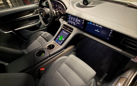 Porsche Taycan I, 2020 год, 12 000 000 рублей, 24 фотография