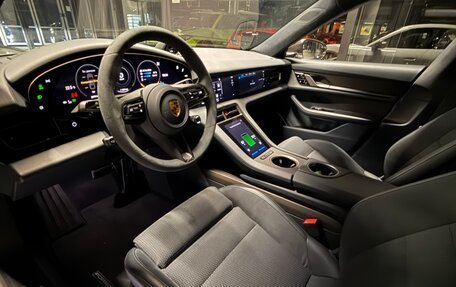 Porsche Taycan I, 2020 год, 12 000 000 рублей, 19 фотография
