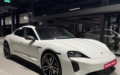 Porsche Taycan I, 2020 год, 12 000 000 рублей, 3 фотография