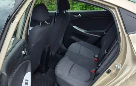 Hyundai Solaris II рестайлинг, 2013 год, 940 000 рублей, 8 фотография