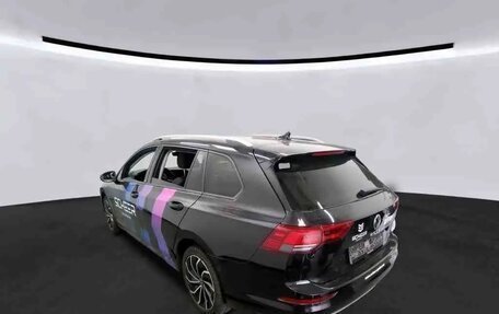 Volkswagen Golf VIII, 2022 год, 1 742 000 рублей, 4 фотография