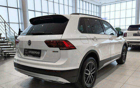 Volkswagen Tiguan II, 2019 год, 3 200 000 рублей, 6 фотография