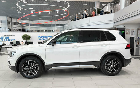 Volkswagen Tiguan II, 2019 год, 3 200 000 рублей, 10 фотография