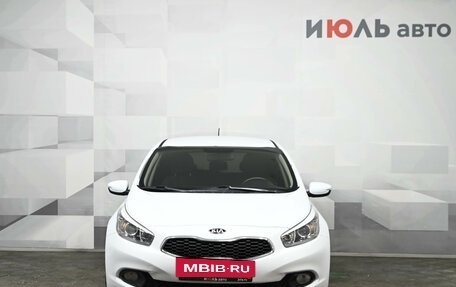 KIA cee'd III, 2014 год, 800 000 рублей, 2 фотография