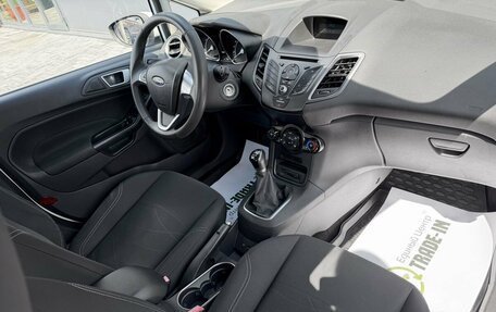 Ford Fiesta, 2015 год, 945 000 рублей, 14 фотография