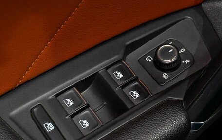 Volkswagen Tiguan II, 2017 год, 2 089 000 рублей, 24 фотография