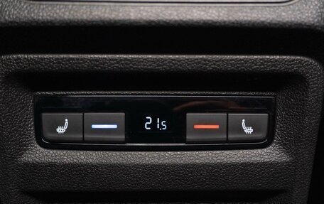Volkswagen Tiguan II, 2017 год, 2 089 000 рублей, 26 фотография