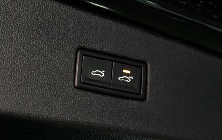 Volkswagen Tiguan II, 2017 год, 2 089 000 рублей, 28 фотография