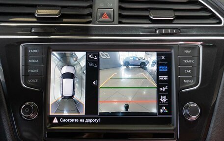 Volkswagen Tiguan II, 2017 год, 2 089 000 рублей, 27 фотография