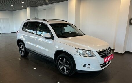 Volkswagen Tiguan I, 2010 год, 920 000 рублей, 1 фотография