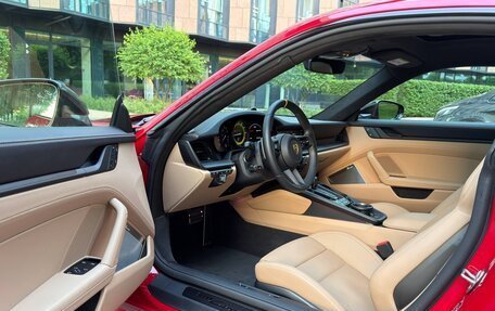 Porsche 911, 2022 год, 20 300 000 рублей, 22 фотография