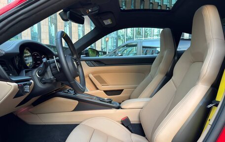 Porsche 911, 2022 год, 20 300 000 рублей, 23 фотография
