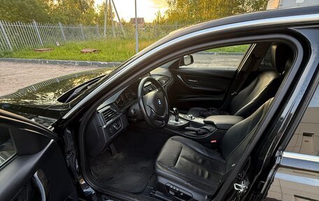 BMW 3 серия, 2012 год, 1 535 000 рублей, 13 фотография
