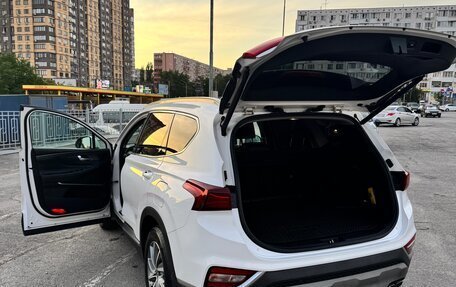 Hyundai Santa Fe IV, 2018 год, 3 250 000 рублей, 5 фотография