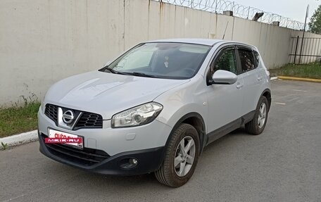 Nissan Qashqai, 2010 год, 1 160 000 рублей, 2 фотография