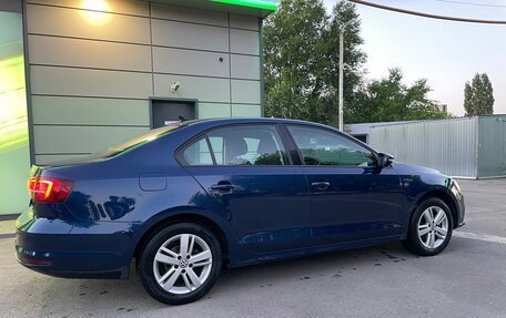 Volkswagen Jetta VI, 2016 год, 1 399 000 рублей, 4 фотография