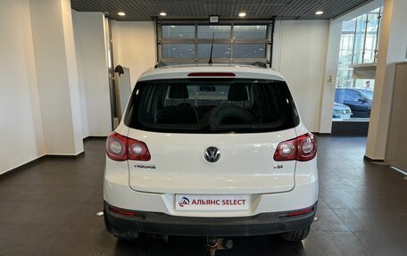 Volkswagen Tiguan I, 2010 год, 920 000 рублей, 4 фотография