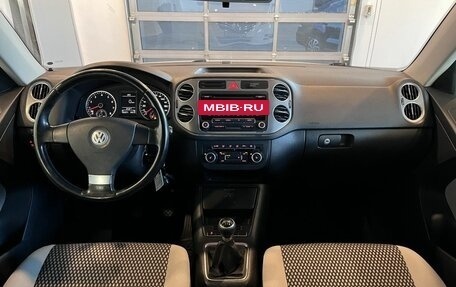 Volkswagen Tiguan I, 2010 год, 920 000 рублей, 9 фотография