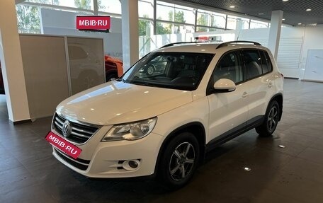 Volkswagen Tiguan I, 2010 год, 920 000 рублей, 7 фотография