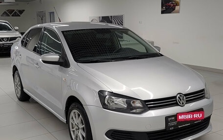 Volkswagen Polo VI (EU Market), 2012 год, 830 000 рублей, 3 фотография