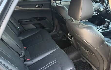 KIA K5, 2021 год, 2 800 000 рублей, 10 фотография