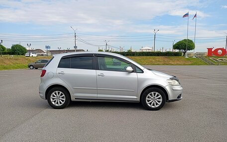 Volkswagen Golf Plus I, 2008 год, 698 000 рублей, 2 фотография