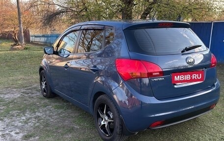 KIA Venga I, 2013 год, 820 000 рублей, 3 фотография