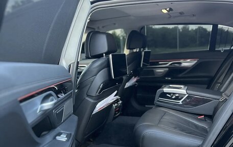 BMW 7 серия, 2020 год, 5 300 000 рублей, 16 фотография
