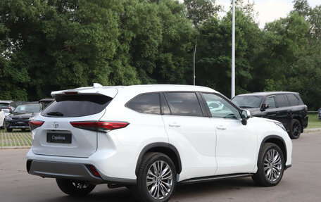 Toyota Highlander, 2024 год, 5 050 000 рублей, 5 фотография
