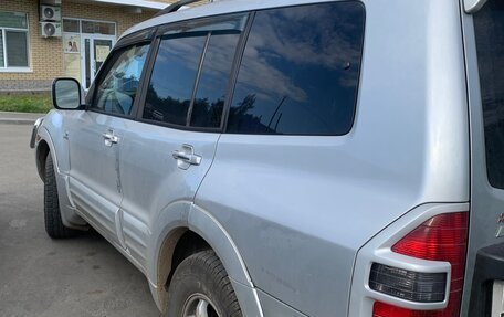 Mitsubishi Montero III, 2002 год, 999 000 рублей, 3 фотография
