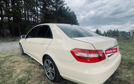 Mercedes-Benz E-Класс, 2009 год, 980 000 рублей, 4 фотография