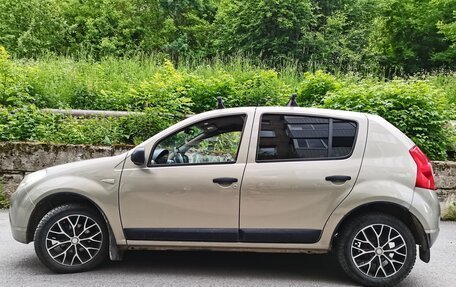 Renault Sandero I, 2010 год, 455 000 рублей, 2 фотография