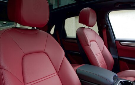 Porsche Cayenne III, 2022 год, 11 500 000 рублей, 13 фотография