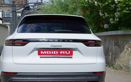 Porsche Cayenne III, 2022 год, 11 500 000 рублей, 8 фотография