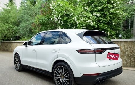 Porsche Cayenne III, 2022 год, 11 500 000 рублей, 4 фотография