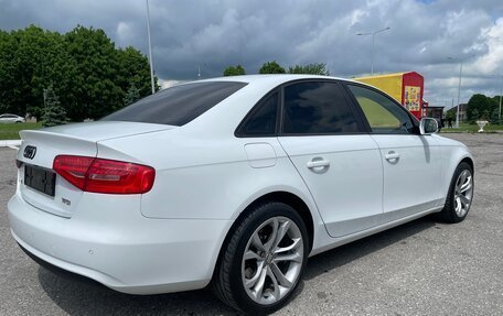 Audi A4, 2015 год, 1 200 000 рублей, 4 фотография