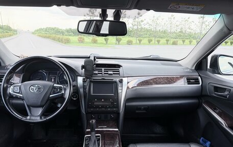 Toyota Camry, 2016 год, 2 900 000 рублей, 13 фотография