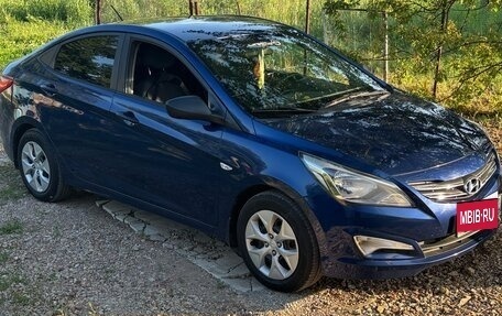 Hyundai Solaris II рестайлинг, 2016 год, 1 300 000 рублей, 1 фотография