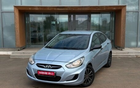 Hyundai Solaris II рестайлинг, 2013 год, 790 000 рублей, 1 фотография