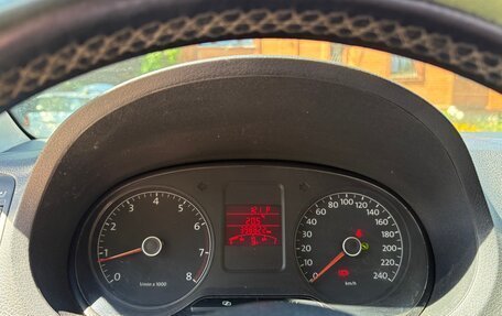 Volkswagen Polo VI (EU Market), 2012 год, 550 000 рублей, 33 фотография