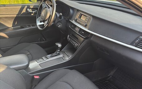 KIA Optima IV, 2019 год, 985 000 рублей, 6 фотография