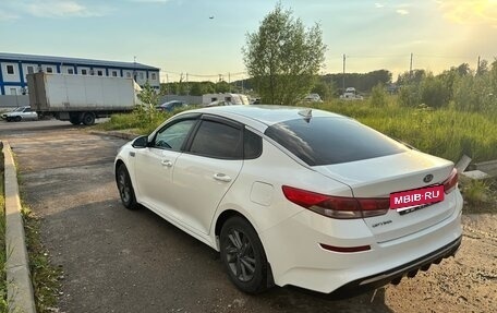 KIA Optima IV, 2019 год, 985 000 рублей, 5 фотография