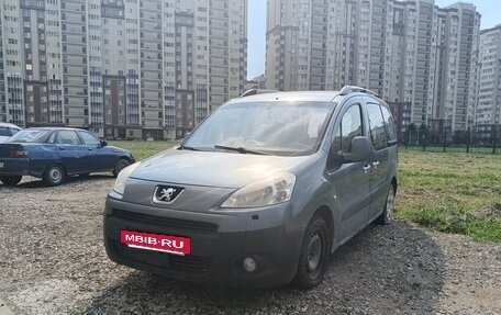 Peugeot Partner II рестайлинг 2, 2010 год, 450 000 рублей, 3 фотография